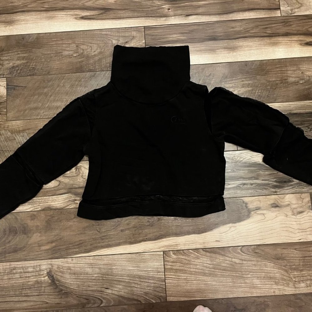 Zyia Black Crop Turtleneck Sweatshirt